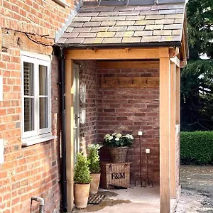  Holiday home The Stable, Yew Tree Farm Holidays, Tattenhall, United Kingdom