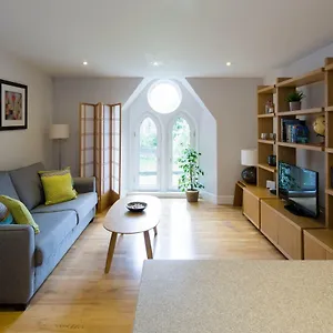  Apartment Dalry Church United Kingdom